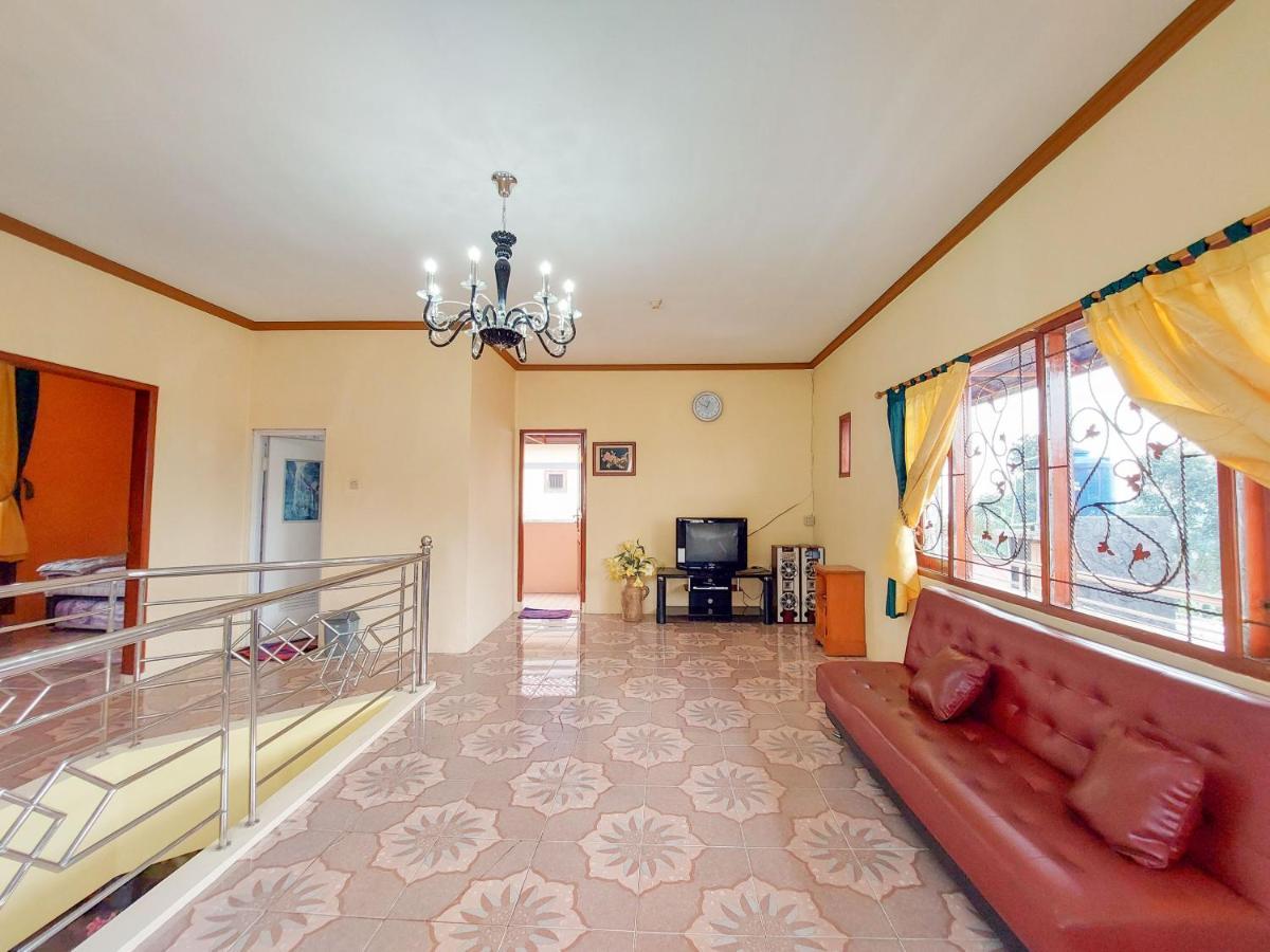 Villa Samsu By Puncak Holiday Cianjur Eksteriør billede